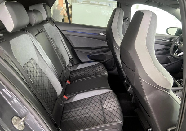 Volkswagen Golf cena 149900 przebieg: 20000, rok produkcji 2023 z Września małe 436